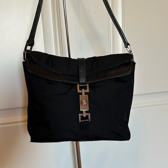 Gucci Jackie Piston Lock Black Shoulder Hand Bag - Picture 16 of 16